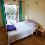 Luka Apartamento *
