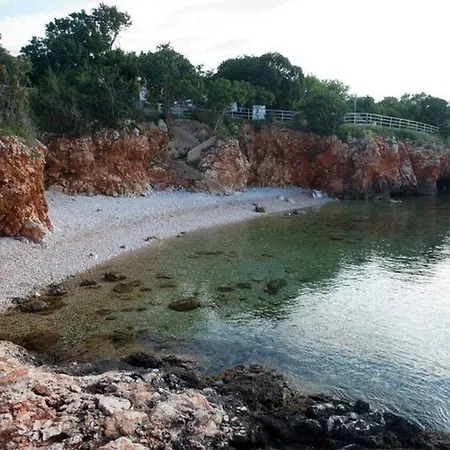 Luka * Novi Vinodolski